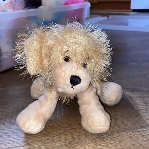 Webkinz Golden Retriever HM010